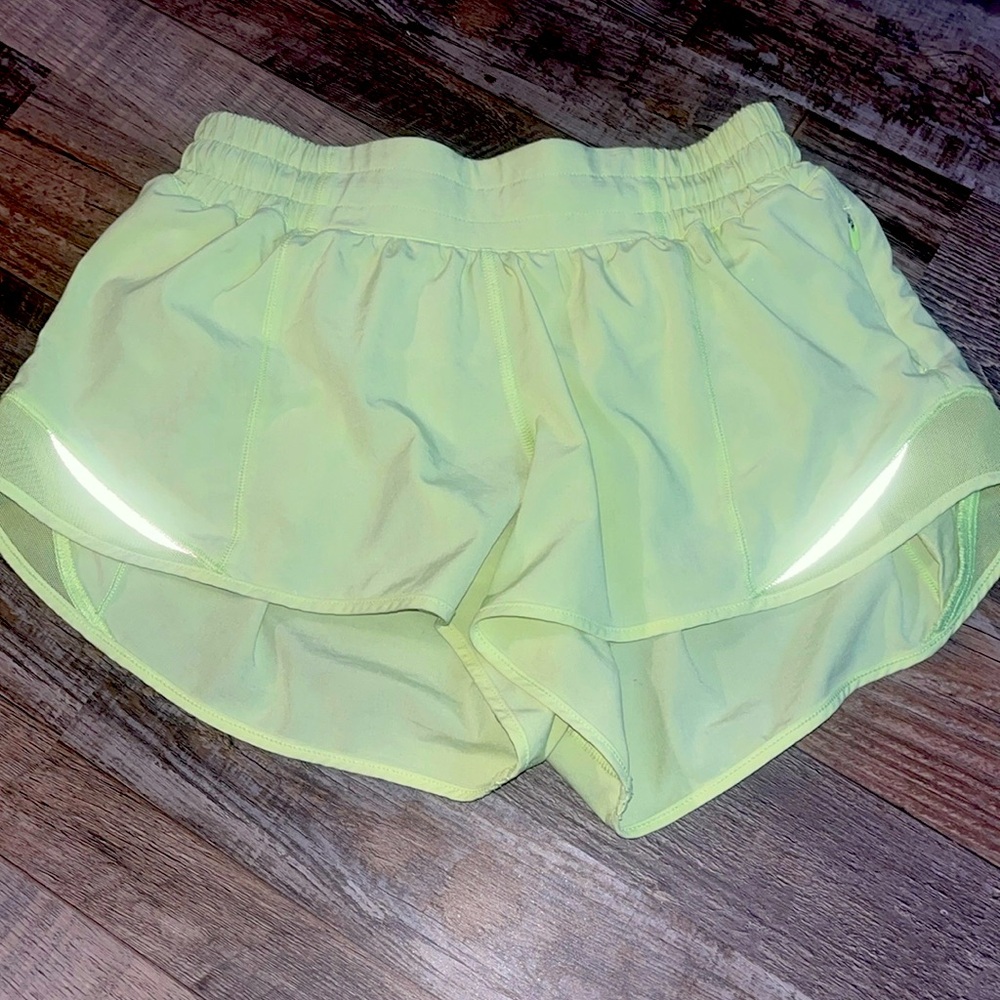 Kenzies bundle- size 2 joggers and speed up, size 4 hotty hots